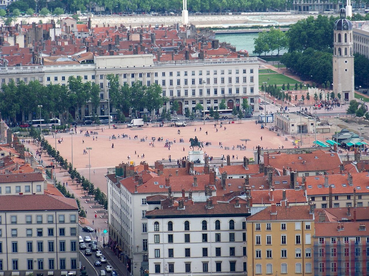 Lyon